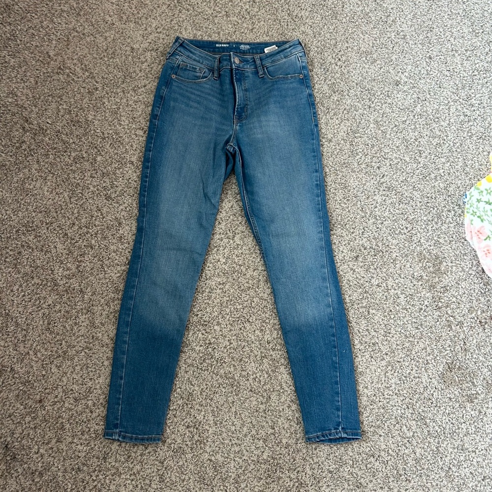 Size 6 old navy jeans